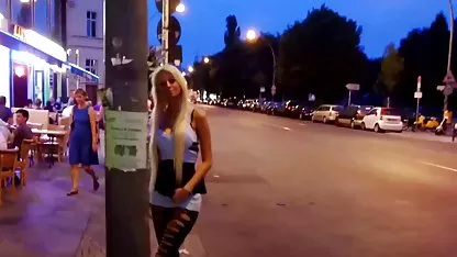 Toket kencang www xxx indo hot Tera sepong toket besar